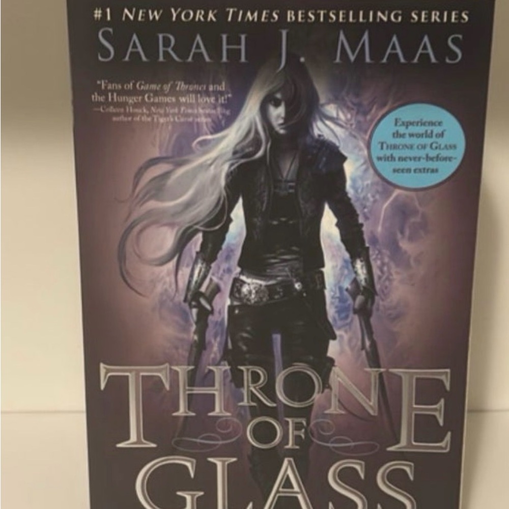 Throne of Glass Book by Sarah J. Maas OOP Cover